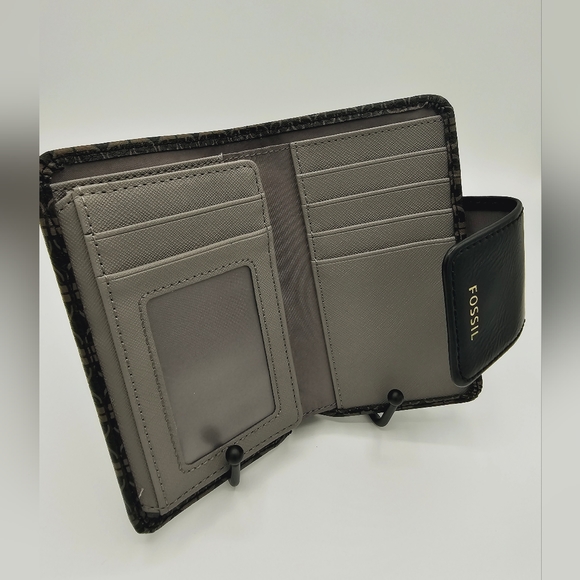 NWOT Fossil F Monogram Snap Wallet Black, Tan, and Gray Geometric Pattern - Picture 5 of 7